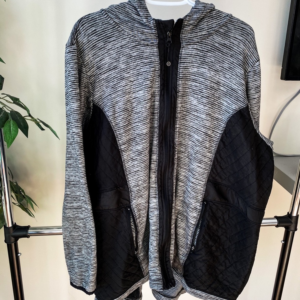 plus size activewear sweater